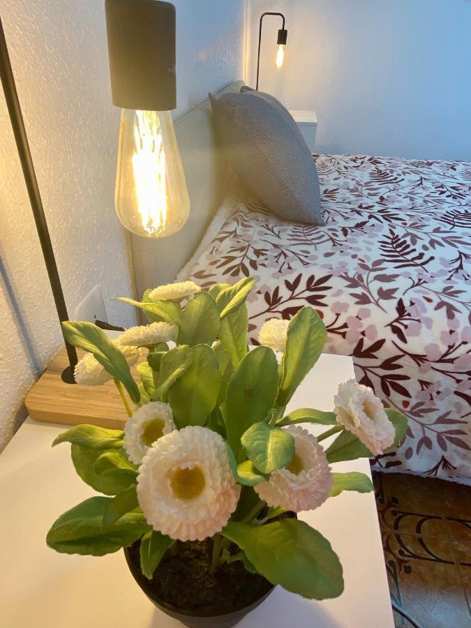 A Separate Room Comfort In A Two-Room Apartment Is 28 Km From Valencia With Wi-Fi Puerto de Sagunto Exterior photo